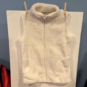 Old Navy cream fleece vest